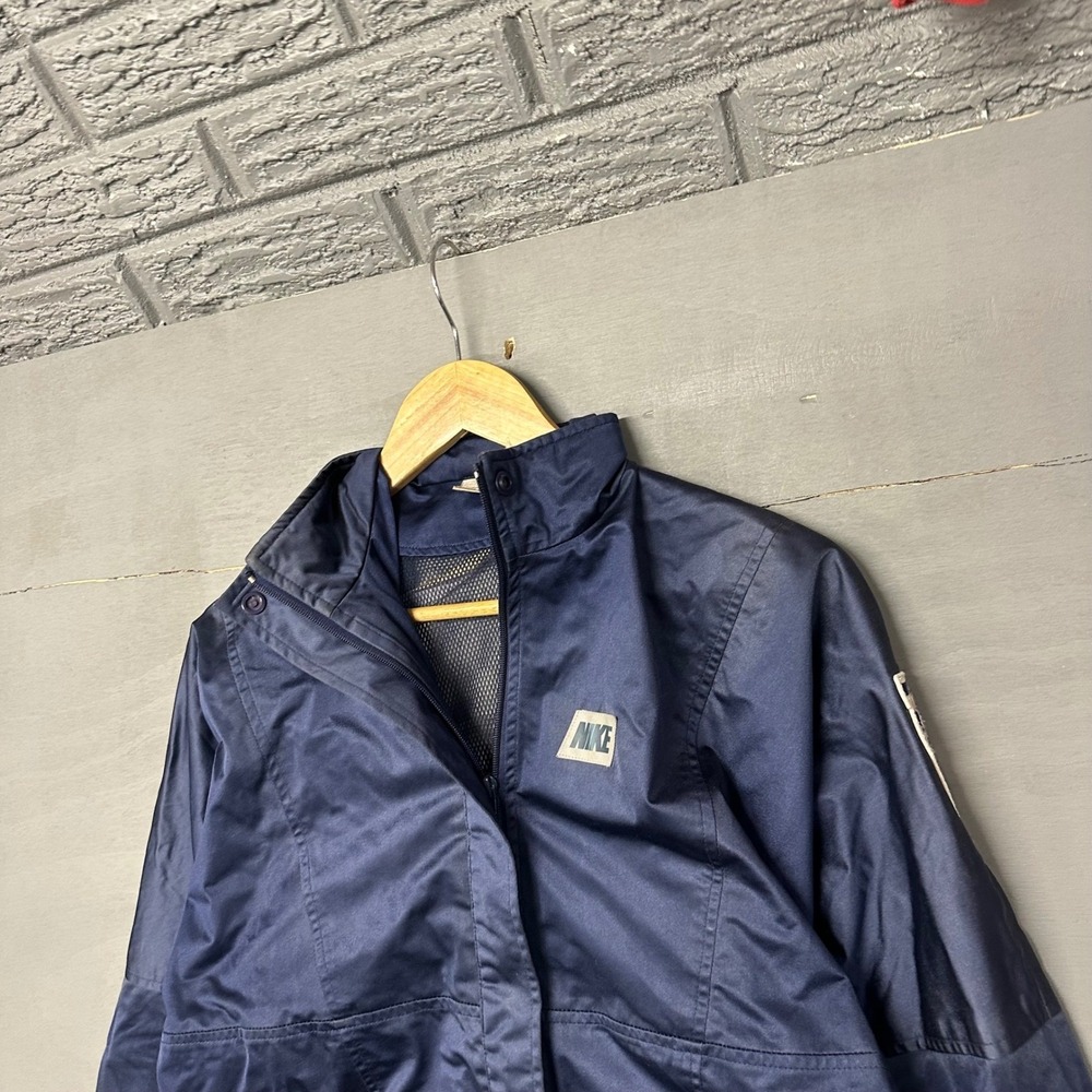 Nike Men Windbreaker Jacket Navy Blue Lightweight Athletic Sportswear‎ Size M